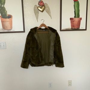 ZARA POLYESTER JACKET SUPER COZY